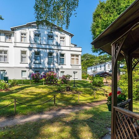 Ostseehotel Villen Im Park - Ein Rovell Hotel 제바트헤링스도르프 외부 사진