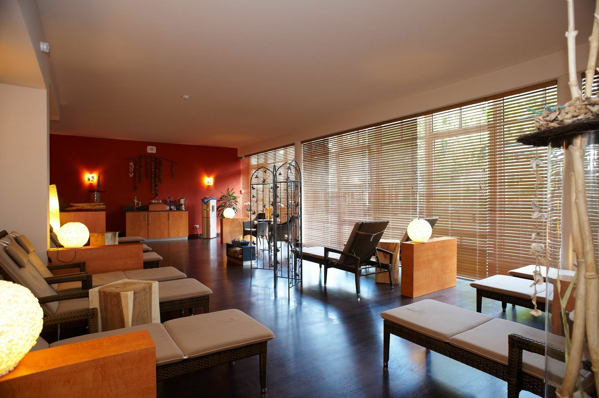 Ostseehotel Villen Im Park - Ein Rovell Hotel 제바트헤링스도르프 외부 사진